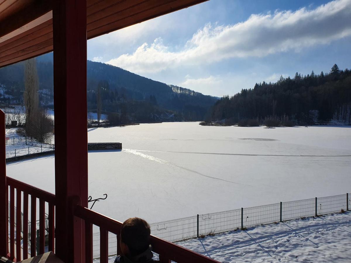 Le Lac Des Moines Condat  Buitenkant foto